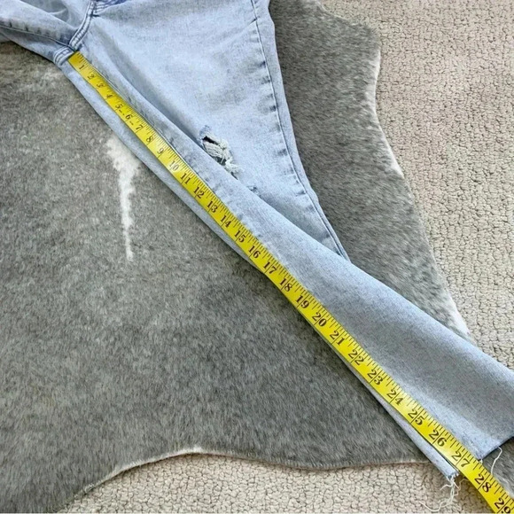 NWT High-Rise Curvy OG Straight Ankle Jeans - Picture 14 of 14